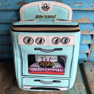 Betsey Johnson Oven Crossbody Bag New w/o Tags